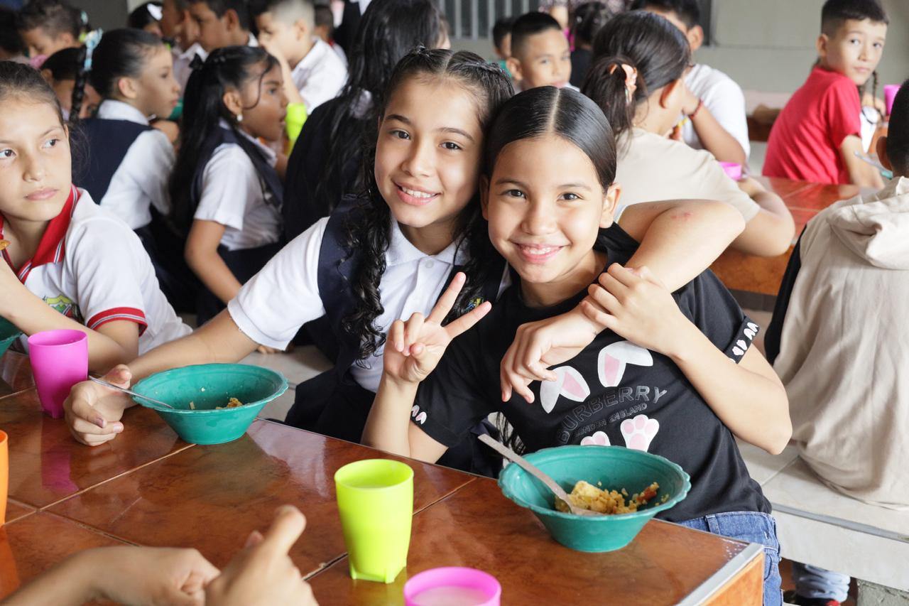 Más plata, más platos img