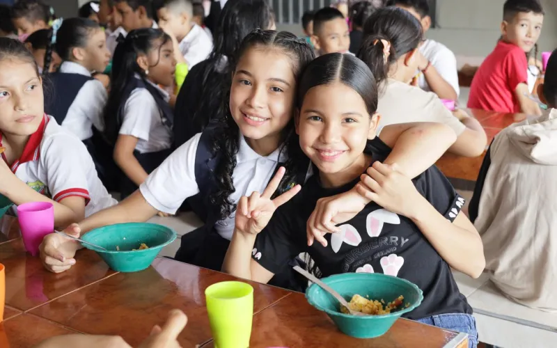 Más plata, más platos img