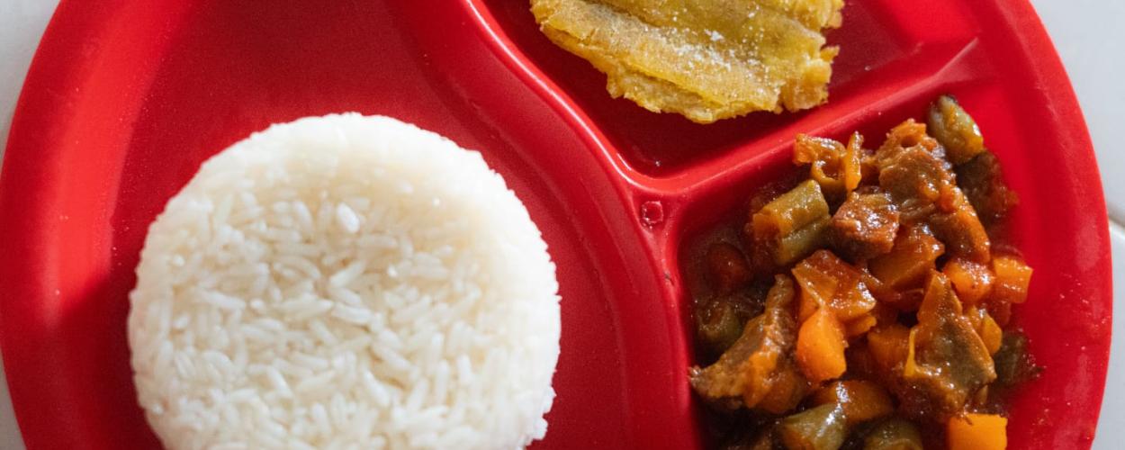 Alerta nacional: más de 860 mil estudiantes podrían regresar a clase sin alimentación escolar